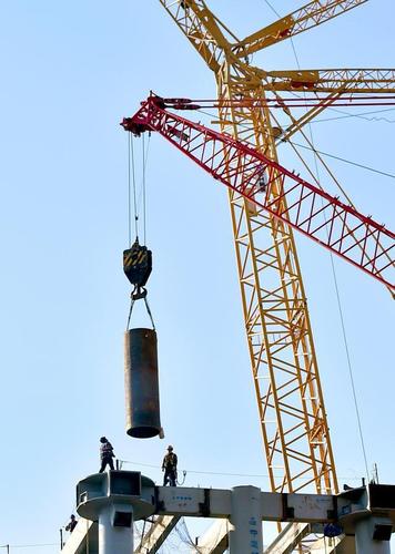 "长安云""长安乐"钢结构工程进入尾声 桥餐厅地面拼装节后提升